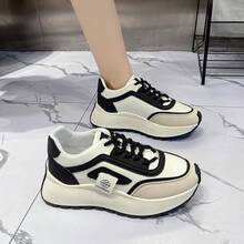 Women Road Running Shoes