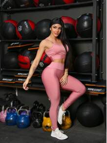 Women's Fitness Set Top And Sports Pants Perfect Workout Premium Fabric