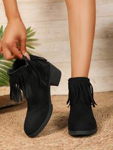 Bottes courtes à franges mode femme, décoration à franges personnalisée, design de talon épais confortable, bottes courtes avec fermeture éclair latérale, convient pour le port quotidien et décontracté en automne/hiver, bottes noires pour femmes, matériau  de qualité, bottes courtes polyvalentes