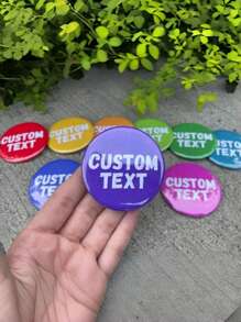 1 pieza/2 piezas/5 piezas/10 piezas Botones de insignia personalizados con foto y texto - Se pueden usar para banquetes, fiestas de cumpleaños, suministros de costura y tejido DIY, insignias para mochilas, insignias de ropa, emblemas universitarios, insignias conmemorativas de bodas, insignias de viaje del Día de San Valentín, insignias conmemorativas, insignias de graduación, fotos personalizables, logotipos, texto de imagen