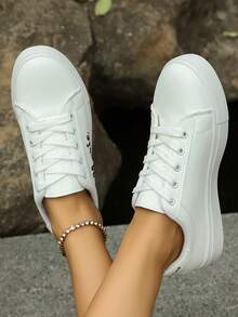 Women's New 2025 Versatile Letter Print Flat White Sneakers, Student Casual Shoes - White - View 4