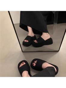 Women Platforms & Wedge Sandals