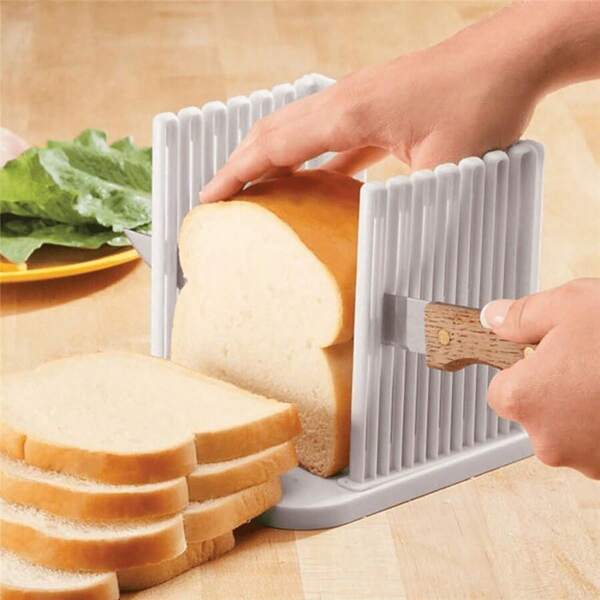 1PC Adjustable Bread Cutting Aid - Bread Slicer, Foldable Home Toaster Guide, Foldable And Dishwasher Friendly Manual Toast Cutter With Debris Tray, Suitable For Sandwiches, Bagels, Ham - Perfect Gift For Mom And Wife, Kitchen Accessories, Kitchen Furniture, Baking Tools