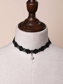 1pc Women's Fashion Floral Fabric Hollow Pearl Pendant Choker Necklace - Black Lace Flower Pearls - View 2