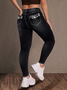 Women's Large-Size High-Waisted Black Slim-Fit Jeans, With Exquisite Embroidery On The Back Pocket, High Elasticity Fabric, Comfortable And Fitted Fit, Elegant And Mature For Daily Wear, Fashionable And Retro Style. - 黑色 - 查看 5