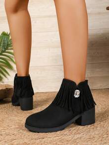 Bottes courtes à franges mode femme, décoration à franges personnalisée, design de talon épais confortable, bottes courtes avec fermeture éclair latérale, convient pour le port quotidien et décontracté en automne/hiver, bottes noires pour femmes, matériau  de qualité, bottes courtes polyvalentes