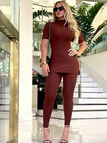 CONJUNTO FEMINO SKINNY BLUSA GOLA ALTA MALHA SUPER PREMIUM  ESTILO SOFISTICADO E ATEMPORAL