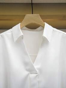 Women's Versatile Solid Color Button Front Long Shirt, Short In Front Long In Back With Ruching V-Neck Design, Casual Office Wear, Long Sleeve