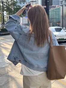 女款复古牛仔夹克，宽松版型，短款，长袖，适合春秋季 - 藍色 - 查看 2