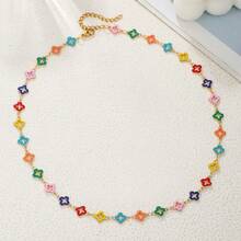 1 件随机金属色三叶草油画吊坠项链，适合女性日常佩戴、送礼或度假