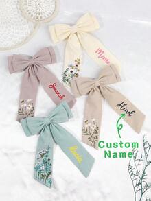 1 件定制花卉蝴蝶结印花名字刺绣涤纶丝带蝴蝶结发夹，适合女孩个性化名字发饰蝴蝶结花朵刺绣蝴蝶结优雅蝴蝶结刺绣发夹，适合日常发饰礼物（返校）