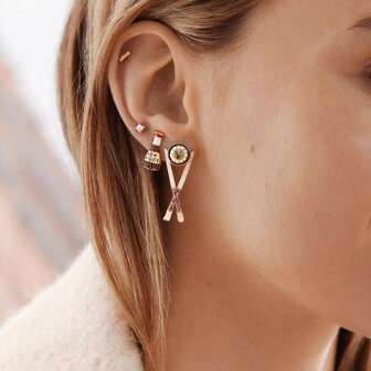 2pcs Fashionable And Exquisite Imitation Gourmet Cocktail Burger Tequila French Fries Personalized Earrings, Plated With 18K Gold, Not Easy To Oxidize, Suitable For Wives And Mothers To Wear Casually In Daily Life. Ladies' Jewelry.