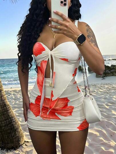 女式夏季印花图案假日吊带背心和褶饰迷你裙两件套