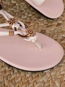 女士时尚波西米亚风格平底凉鞋，休闲百搭，适合婚礼、派对、户外、海滩