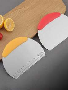 1 件不锈钢面粉面团刮刀、意大利面切刀、烘焙工具、厨房小工具 - 彩色 - 查看 3