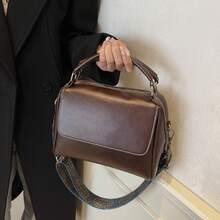 Women Shoulder Bags - 咖啡 - 查看 1