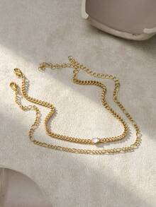 Nooxian 2 件套夏季度假简约性感海滩风格多层链条搭配闪亮圆形方晶锆石多层脚链，独特原创金色脚饰，适合女性