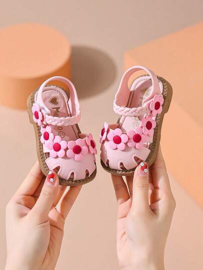 夏季新款儿童凉鞋包头鞋，男童女童幼儿防水防滑软底室内户外时尚婴儿凉鞋