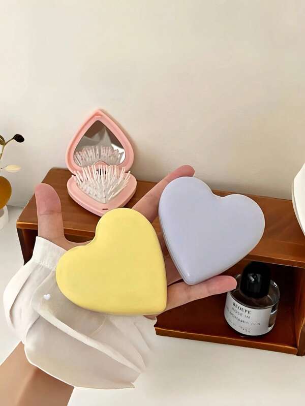 Heart-Shaped Folding Portable Mirror Comb, It Has The Function Of Massaging The Scalp, Can Be Used For Both Dry And Wet Hair, Can Comb The, Make The Hair Smooth And Free, Small In Size, Convenient To Carry