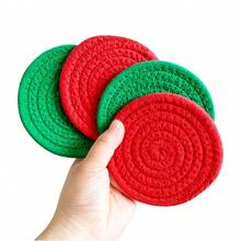 8pcs Mixed Christmas Red & Green Round Woven Drink Coasters, Handmade Thick Heat-Resistant Absorbent Coaster Set, For Christmas Table, Gifts, Home Party Decor (4.33inch/11cm Diameter)
