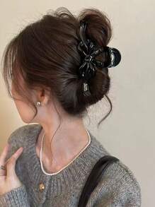 1pc Korean Style Elegant Bowknot Gold Label Hair Clip, Large Size Suitable For Thick Hair, Stylish Barrette For Occiput Hair Accessories Women Claw Clip