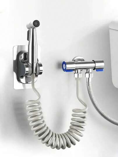 Kit de limpieza con rociador de mano de 3 piezas: pistola de rociado para inodoro montada en la pared, juego de pistola de rociado para inodoro de acero inoxidable ajustable con manguera de 79 pulgadas y soporte sin taladro. Adecuado para la limpieza del baño, la higiene personal y la limpieza del inodoro. Mejora la comodidad de la limpieza del baño. Una herramienta de limpieza multifuncional y un accesorio esencial moderno para el baño.