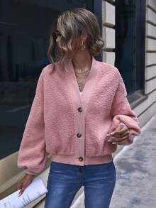 معطف فرو تيدي من قطع ملونة بوردي فاتح بأكتاف منسدلة