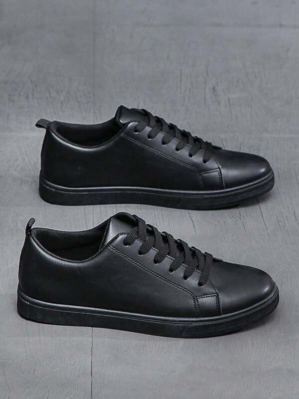 2025 New Plus Size Men's Solid Color Casual Daily Wear Sports Skateboard Shoes