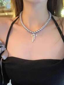 1pc Grey Bow Pearl Necklace For Women, 2025 New Style, High-End Sweater Chain, Fashionable Neck Chain - XUXL203 - View 2