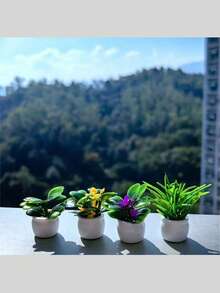 4/2PCS Mini Artificial Potted Plant,Artificial Mini Succulent Plants, Realistic Simulation Of Bonsai And Floral Greenery, Durable Resin Square Pot, Mini Garden, Versatile Ornament For Universal Holiday Decorations,Suitable For Dollhouse Decoration, Christmas Birthday Present, DIY Handicrafts, For Home Living Room, Desktop Center, Windowsill, Office Decor, Wedding Party Decoration 1pc