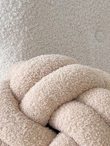 1 Stück einfarbiges vielseitiges Kunstfell Achteckiges dekoratives Zierkissen, geeignet für Sofa, Couchtisch, Schlafzimmer, Beige - Beige - Übersicht 4