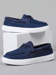 Zapatillas clásicas y versátiles para hombres, zapatos deportivos con cordones frontales de un solo toque, zapatillas de entrenamiento casuales para exteriores con puntera redonda, antideslizantes y con un diseño elegante y atractivo en color blanco