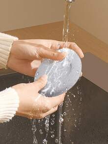 1pc New 3D Eye Mask, Sleep Blackout Uncompressed Eye Socket Adjustable Unisex All Season Home Use