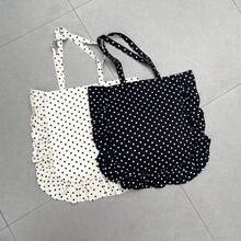 Women Shoulder Bags - 黑色斜背包 - 查看 2