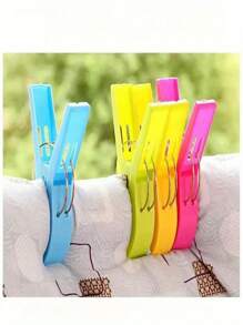 4/8 Windproof Beach Towel Clips, Made Of Durable Plastic, Suitable For Towels, Clothes, Quilts, Outdoor Use, Swimming Pools And Lawn Chairs, Safely Fix Large Adult Towels, Practical Hooks Firmly Fix Continuous Sunlight