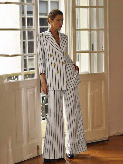 Completo da donna due pezzi in stile giacca larga a righe e pantaloni casual, tuta da ufficio e pendolarismo, colori naturali