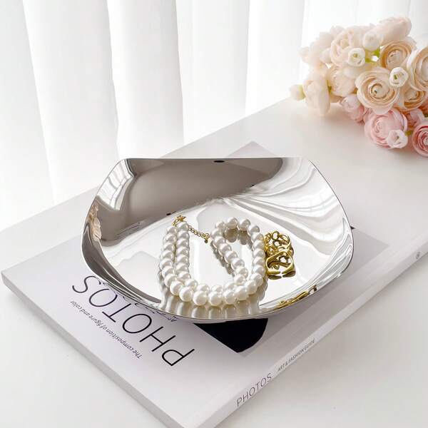 304 Edelstahl Premium Schmuckschale, verstärkt spiegelpoliert asymmetrisch geformte Schmuckschale, Tischdekoration, Schmuckorganizer, Obstschale, tolles Geschenk für Freunde, Neuvermählte, neue Heimdekoration, Geschenkverpackung, modern, minimalistisch, chic, stilvolle, multifunktional, hochwertig, perfekt als Geschenk zu Feiertagen, Weihnachten, Thanksgiving, Einweihung, für den täglichen Gebrauch, unverzichtbares Wohnaccessoire.