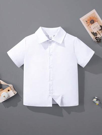 Ung pojke Klassisk avslappnad skolstil vit kortärmad formell skjorta, lämplig för fester, sammankomster, föreställningar