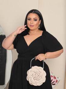 Vestido Feminino Longo Plus Size Transpassado Na Frente Moda Festa - Preto - Visão 2