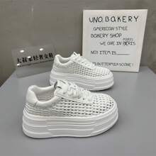 Women Wedges & Flatform - 米色 - 查看 1