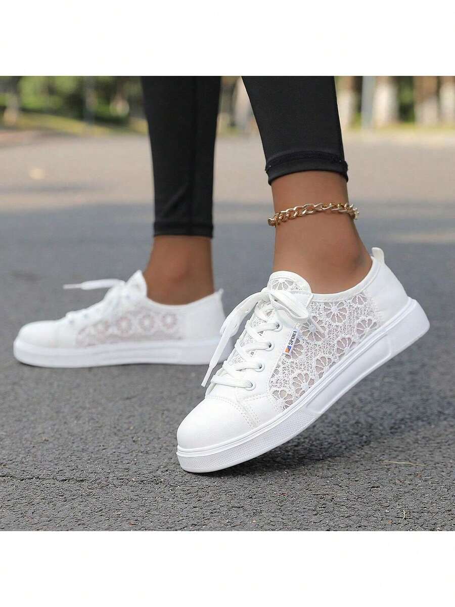Women's White Casual Canvas Sneakers, Spring/Summer 2025 New Hollow Breathable Sports Shoes - White - View 1