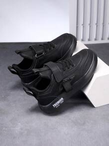 1 par de zapatos deportivos nuevos para niños de otoño/invierno, con parte superior, zapatos casuales para correr, zapatos negros para niños, zapatos para correr con para niños pequeños, zapatos de niño (PU)
