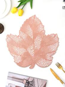 1/4/6pcs Maple Leaf Placemats, Heat Insulation Mats Suitable For Wedding Party Table Decoration, PVC Foil Placemats Minimalist And Fashionable, Coffee Machine Pads, Non-Slip Heat Insulation Coasters For Wedding Party, Holiday Celebration, Picnic, Birthday Party Table Decor