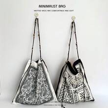 Women Shoulder Bags - 大小腰果雙面 - 查看 3