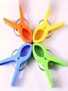 4/8 Windproof Beach Towel Clips, Made Of Durable Plastic, Suitable For Towels, Clothes, Quilts, Outdoor Use, Swimming Pools And Lawn Chairs, Safely Fix Large Adult Towels, Practical Hooks Firmly Fix Continuous Sunlight