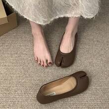 Women Flat Sandals - Silver - View 5