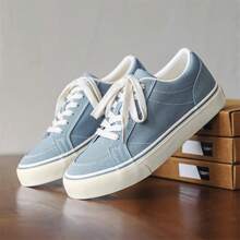 Men Skateboarding Shoes