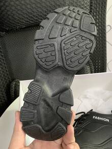 女士厚底坡跟运动鞋，休闲白鞋 - 黑與白 - 查看 2