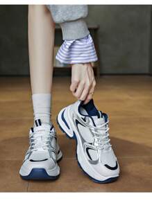 2026新款女士透气网面厚底厚底运动鞋，四季皆宜，舒适休闲运动厚底鞋