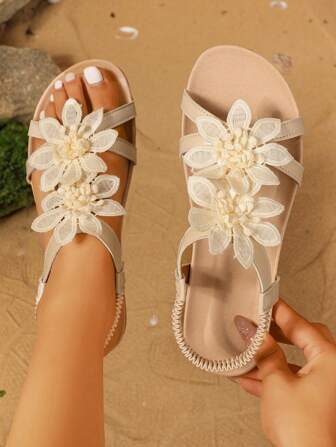 Sandales plates élégantes pour femmes ornées de fleurs - Design à bout ouvert, enfiler facilement, motif de feuilles décoratif, semelle en TPU, matériau synthétique, convient aux occasions décontractées ou habillées, sandales à lanières